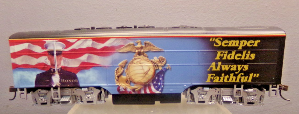 BACHMANN HAWTHORNE VILLAGE HO NON-POWERED F-3 B UNIT MARINES