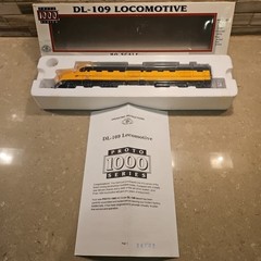 Life-Like PROTO 1000 Diesel Alco DL-109 Powered Chicago & North Western # 5007A