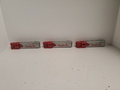 AHM Santa Fe 2654 Diesel Loco Shell HO 1/87 Shell only Lot Of 10