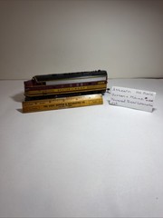 Athearn Ho Scale Boston And Maine F2A Diesel Powered Locomotive