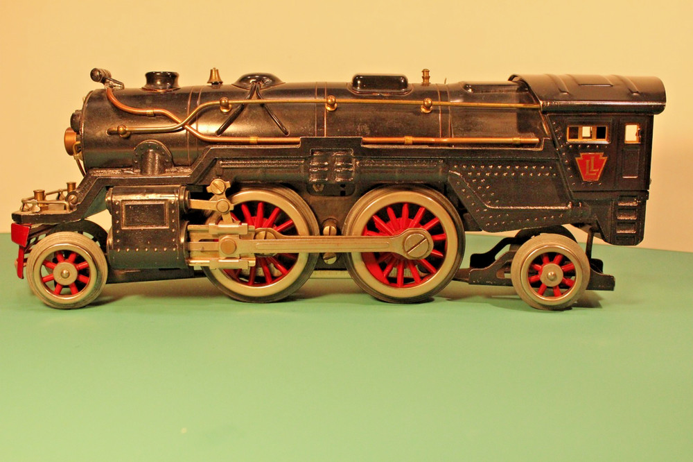 LIONEL 1835-E STANDARD GAUGE STEAM LOCOMOTIVE & COAL TENDER, RUNS (1934-1939)
