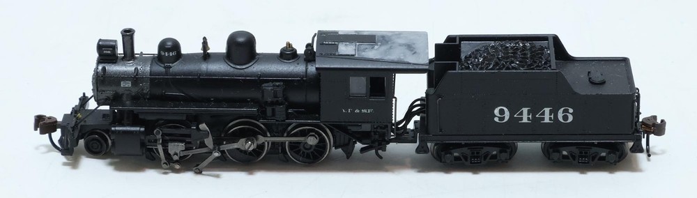Bachmann A.T. & S.F. #9446 2-6-0 Locomotive & Tender N Scale