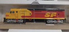 Athearn Genesis HO ATHG67658 F45 Santa Fe #5957 Kodachrome Tsunami Sound DCC/DC