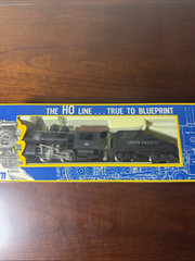 AHM Union Pacific 0-4-0 Switcher HO Scale Black Steam Locomotive (New)