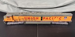 Vintage union pacific locomotive Rare #6922 diesel HO electric train (Untested)