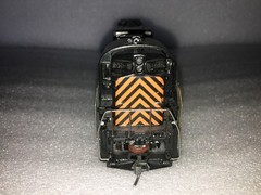 HO TYCO Custom painted Wheeling & Lake Erie C630 Shell, Bachmann Chassis