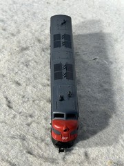 Nice ATLAS Southern Pacific Bloody Nose E-7 Diesel Locomotive N GAUGE