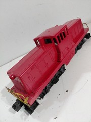 Lionel Train O Gauge Model Railroad Red GE 44 Ton Diesel Switcher Engine