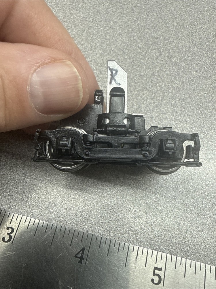 SW 1500 ho locomotives REAR Power Truck Athearn Smooth Operation