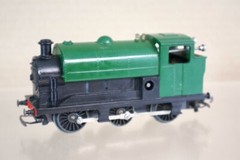 TRIANG R254 CLOCKWORK TRANSCONTINENTAL TC 0-6-0 SADDLE TANK LOCOMOTIVE oi