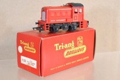 TRIANG HORNBY R253 BR RED 0-4-0 DOCK AUTHORITY DIESEL SHUNTER LOCOMOTIVE 3 om