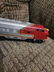 LIFE-LIKE 08181 Santa Fe Diesel Locomotive Pls Read