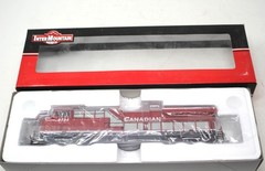 Intermountain – Canadian Pacific ES44AC Locomotive #8731 – DCC Non-Sound