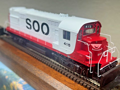 SOO LINE RS27 LOW HOOD ROAD SWITCHER LOCO DCC / “QUANTUM SOUND” HO Scale NEW OOP