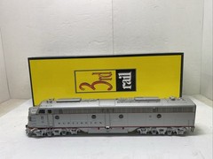 Sunset/3rd Rail EMD E8A 2 Rail CB&Q #9848B