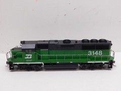 Athearn HO Blue Box Burlington Northern GP50 Diesel Engine #3148 -Powered Unit A
