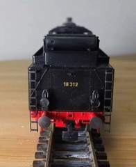 Liliput 40 01 HO gauge DR BR 18.3 steam locomotive in black livery