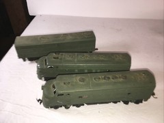 Ho GM F3 Units 2 Powered In Dummy Unit Probably Non Working Sitting In Boxes.