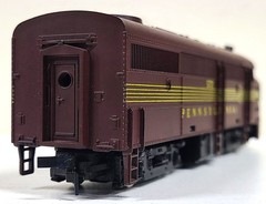 MODEL POWER, CAT #822, ALCO FA2 DIESEL, PENNSYLVANIA RR #5772, LIGHTED, POWERED