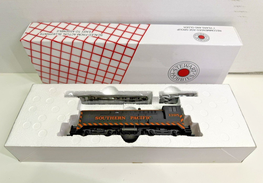 HO Scale Stewart Hobbies Ajin Southern Pacific Baldwin DS-4-4-1000 #1395