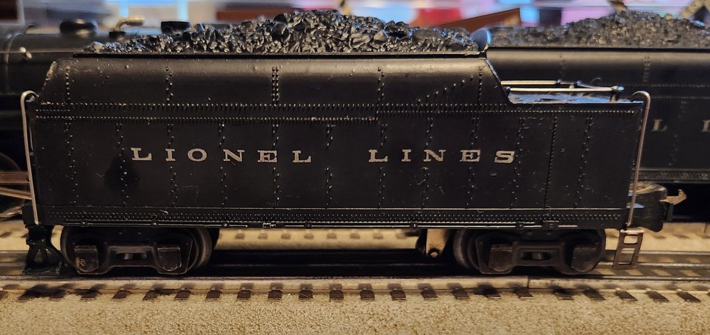 Lionel, O Gauge, 2224W Die-Cast Whistle Tender IN GOOD CONDITION.