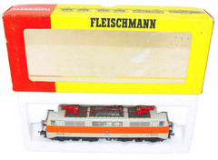 Fleischmann DC HO German DB BR 111 S-BAHN ELECTRIC LOCOMOTIVE + Driver MIB`90!