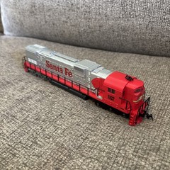 Tyco Santa Fe Super C-630 #1102 Locomotive Diesel Engine