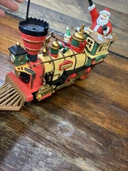 New Bright Holiday Express Locomotive Animated Engine Train Santa’s Fe