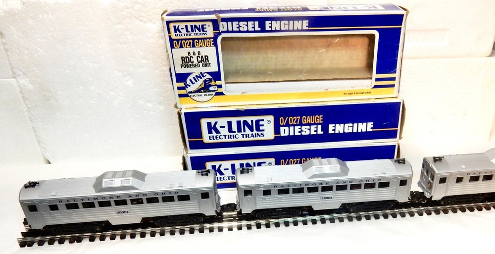 K-line Baltimore & Ohio RDC powered unit and two dummies 027 wth boxes-Runs nice