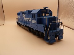 Athearn HO Scale GP38-2 Diesel Engine Conrail #8276