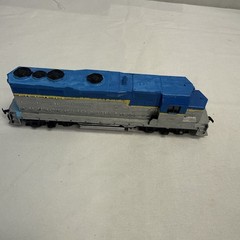 HO Scale Custom Painted Blue Yellow Silver Diesel Locomotive Engine Train (NB)