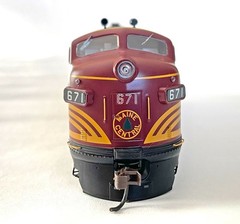Athearn Genesis G2619A Maine Central F-3A 671-A & F-3B 671-B Phase 2 Set HO