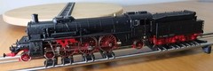 Liliput 40 01 HO gauge DR BR 18.3 steam locomotive in black livery