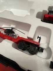 Lionel O Gauge Dale Earnhardt Jr #8 Ready To Run W/ Oval Fastrack & transformer