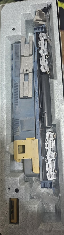 Kato SD40 Project Locomotive See Description