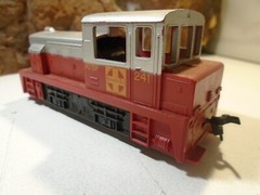 TYCO HO SALE SANTA FE PLYMOUTH SWITCHER DIESEL LOCO, LAYOUT TESTED 5-153=1-5