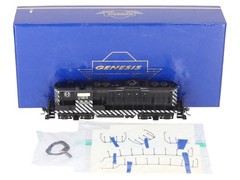 Athearn G62432 HO Santa Fe GP7 Zebra Diesel Locomotive #2869 w/DCC/SND EX/Box