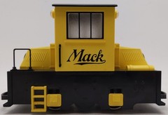 Hartland 09701 G Scale Yellow Mighty Mack Diesel Switcher EX