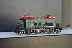 RIVAROSSI HR2550 Austrian ÖBB Rh 1073.17 Electric Engine RARE