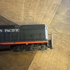 ATHEARN 3807 SD9 SOUTHERN PACIFIC SP #5459 LOCOMOTIVE Excellent Cd. No Box