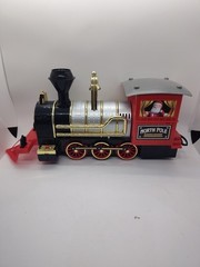 North Pole Express locomotive SEE description
