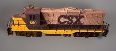Walthers Trainline Locomotive & Caboose Pack CSX 931-704