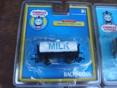 Lot of (4) Thomas & Friends Tank Engine and Cars by Bachmann- HO/OO scale (2002)