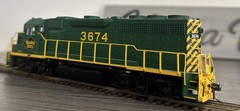 Atlas Master Series Gold HO #10000413 Reading GP40-2 #3674 – DOES NOT RUN!