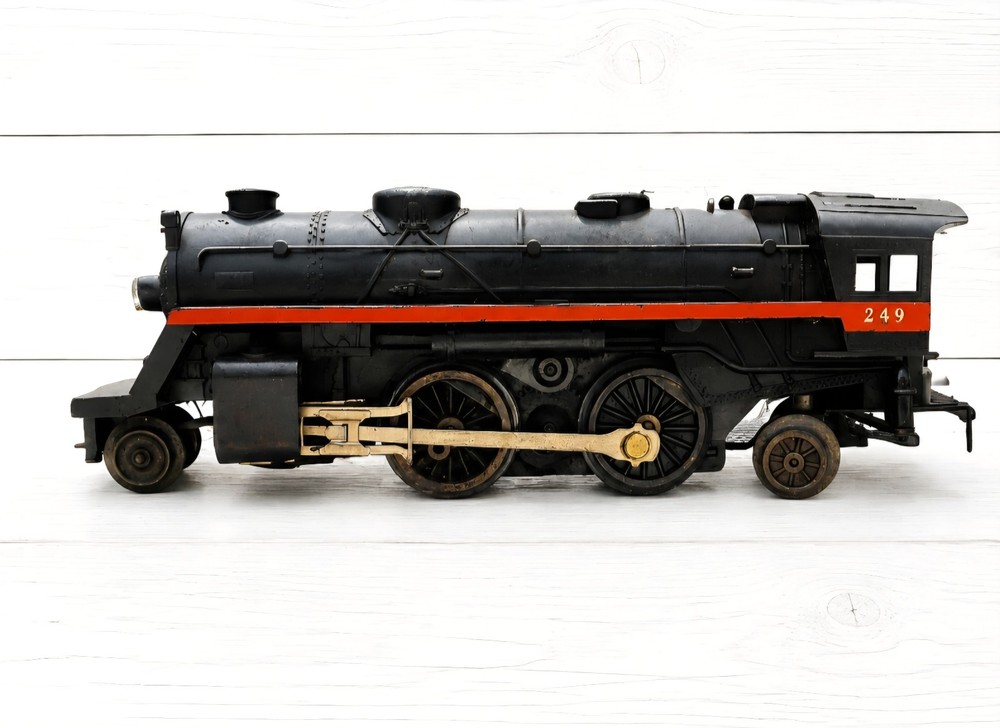 Lionel 8203 O Gauge 2-4-2 Black Red Steam Locomotive Vintage