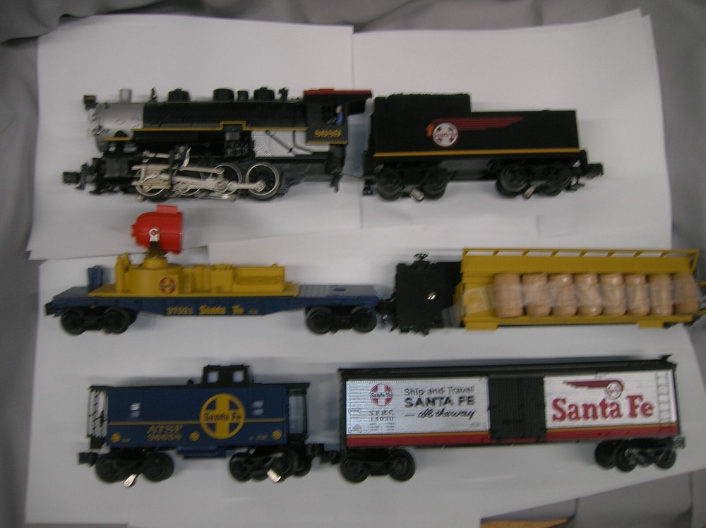 LIONEL SANTA FE 0-8-0 TRAIN SET , SEE NOTES / LN/NO BOX ” LOT 43632