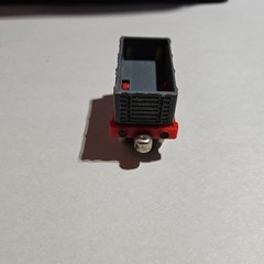 Thomas & Friends HO 1:87 Diesel Locomotive Analog Plastic Gray/Red/Black/White