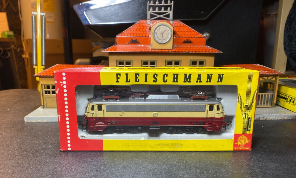VINTAGE 1970s HO FLEISCHMANN 1347 T E101312 DB ELECTRIC LOCOMOTIVE ORIGINAL BOX