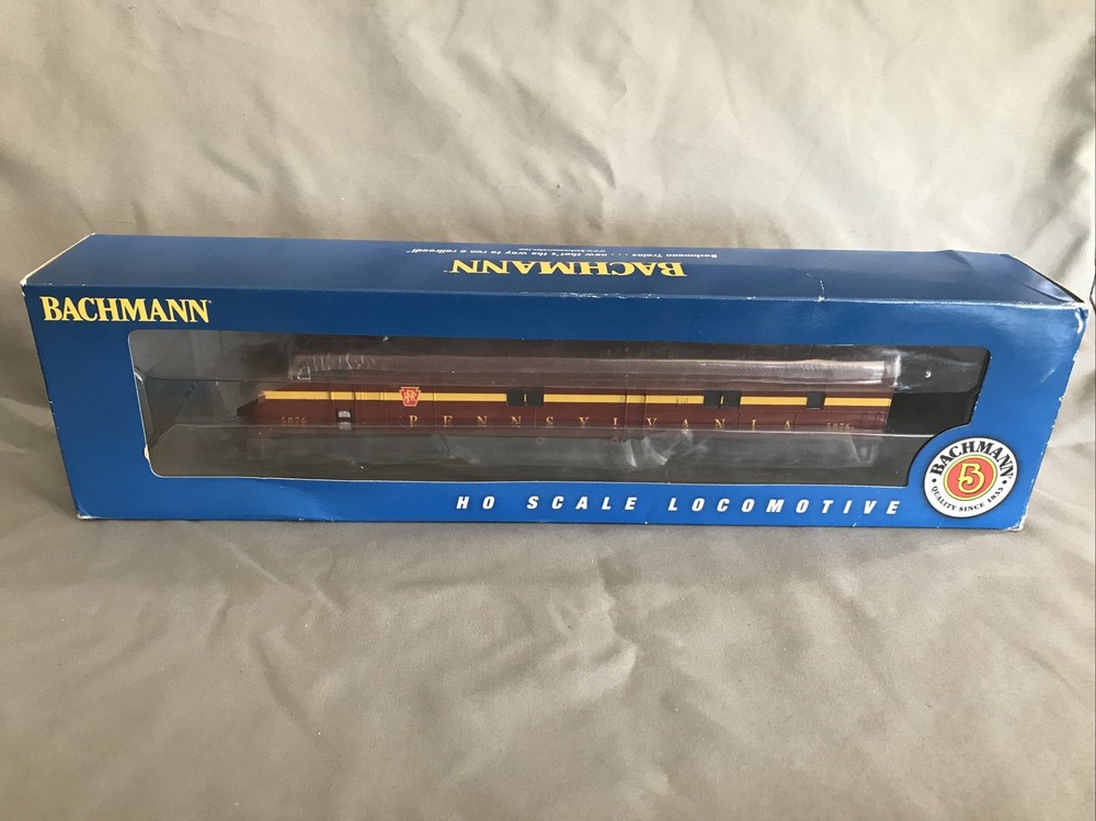 Bachmann 66701 Ho EMD E7 Diesel Loco DCC Ready with NMRA 8-pin plug Penn 5876