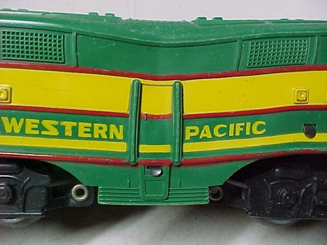 Marx 902 Western Pacific Non Powered E7 B Unit Diesel EX O gauge ( WARPED )